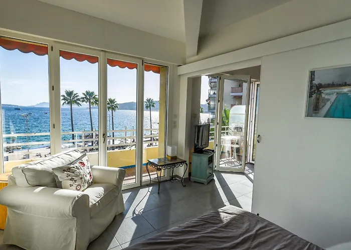 2p Front De Juan Les Pins Palais Juan Apartment Antibes