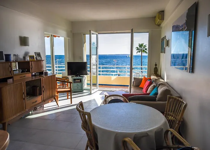 2p Front De Juan Les Pins Palais Juan Antibes